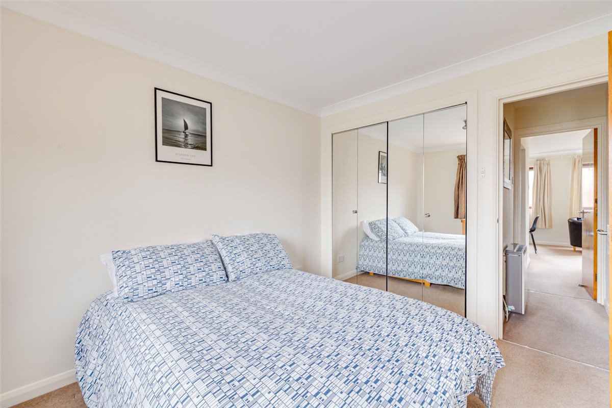 2 bedroom Flat, Maltings Place, London, SW6 - Available, Image 5