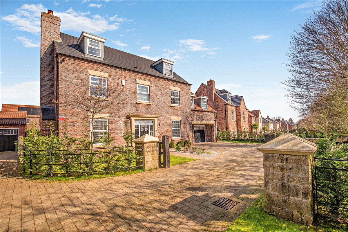 6 bedroom House, Woodland Close, Wetherby, LS22 - Available, Image 22