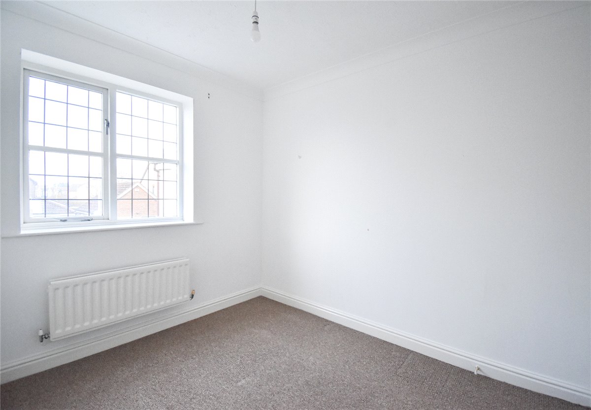 4 bedroom House, Mansfield Close, Milton, CB24 - , Image 11