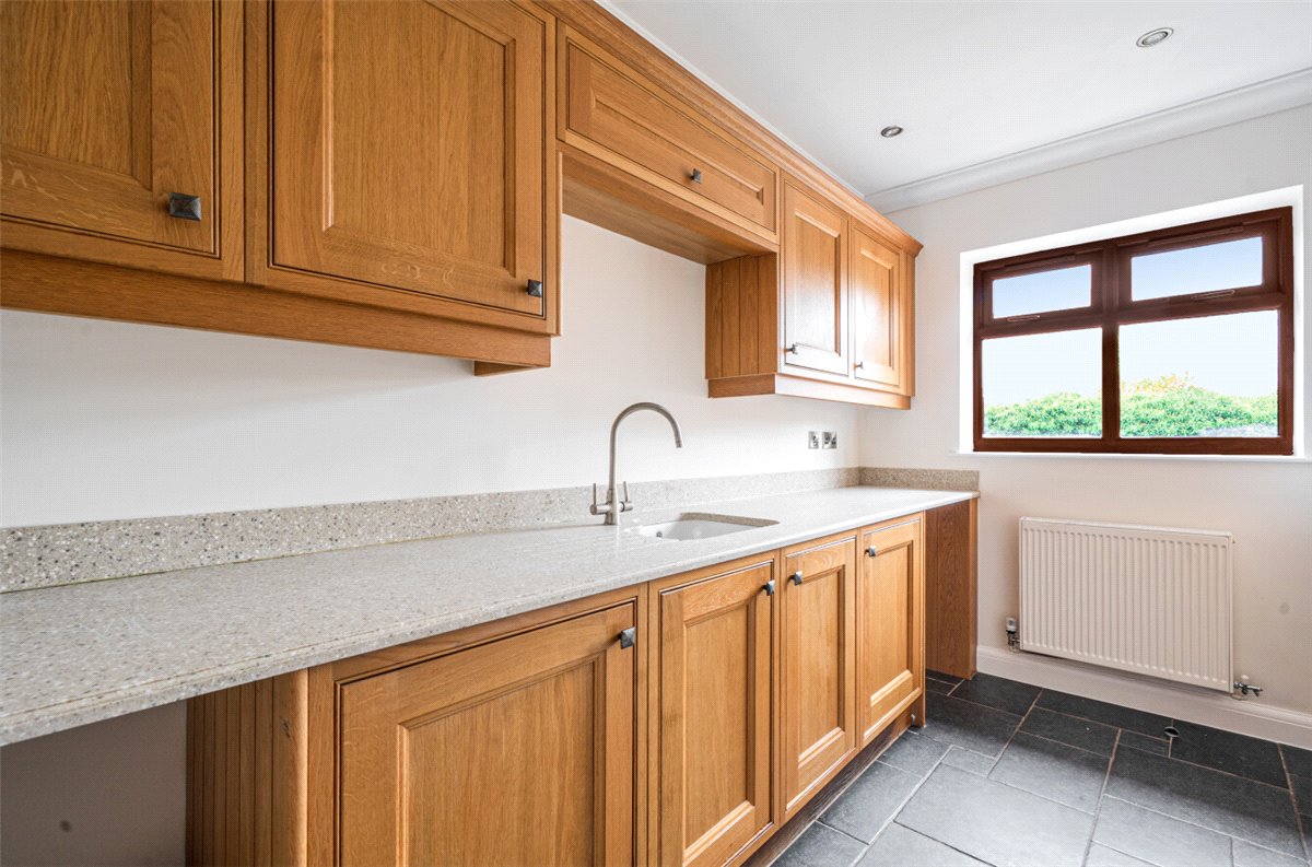 5 bedroom House, Tolldish Lane, Great Haywood, ST18 - , Image 19