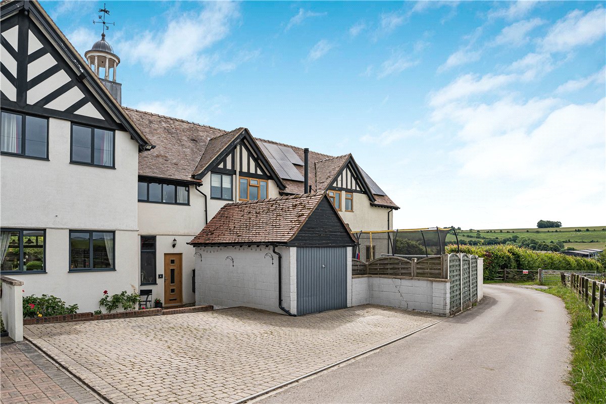 4 bedroom House, Russley Park, Baydon, SN8 - Available, Image 28