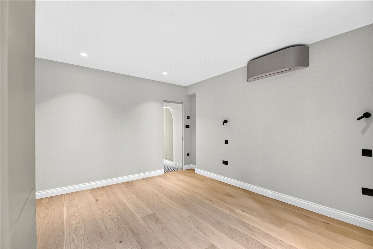 3 bedroom Maisonette, Bryanston Square, London, W1H - Available, Image 15