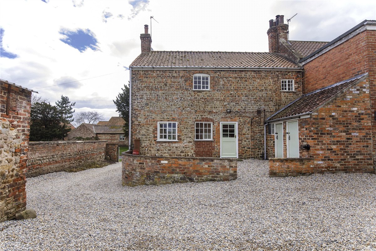 3 bedroom House, Main Street, Little Ouseburn, YO26 - , Image 9
