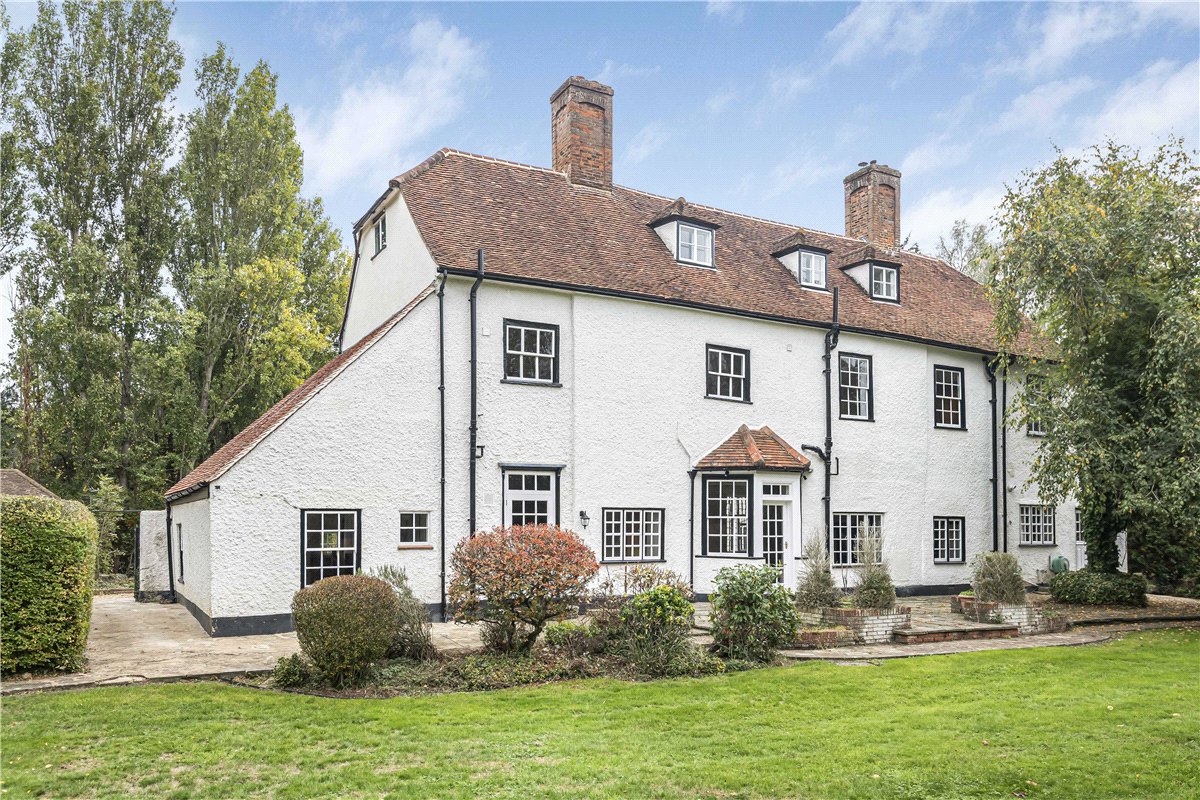 7 bedroom House, Breakspear Road South, Ickenham, UB10 - Available, Image 33