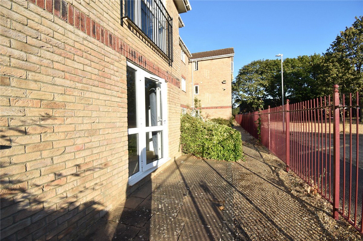 2 bedroom Flat, Apollo Way, Cambridge, CB4 - Available, Image 6