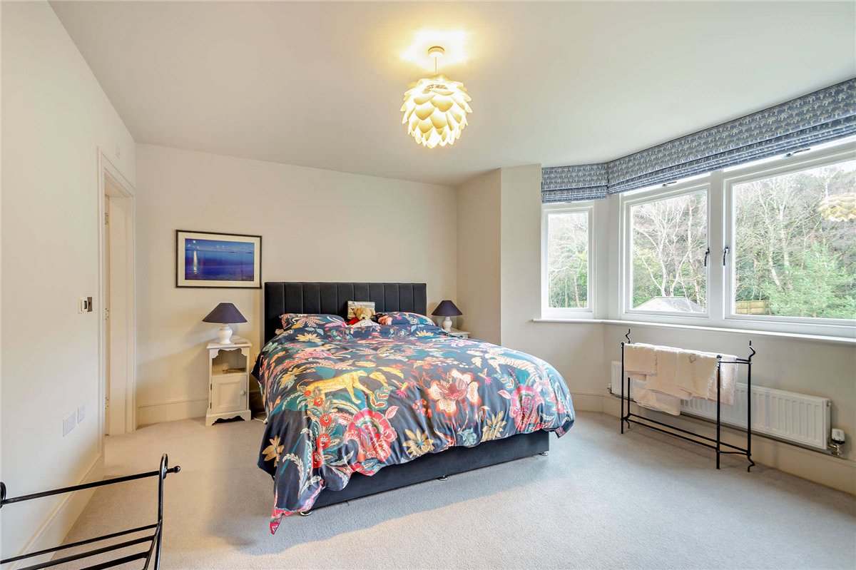 5 bedroom House, Sussex Avenue, Harrogate, HG1 - Available, Image 9