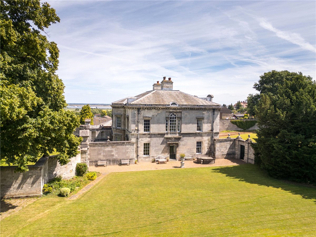   House, Wadworth, Doncaster, DN11 - Available