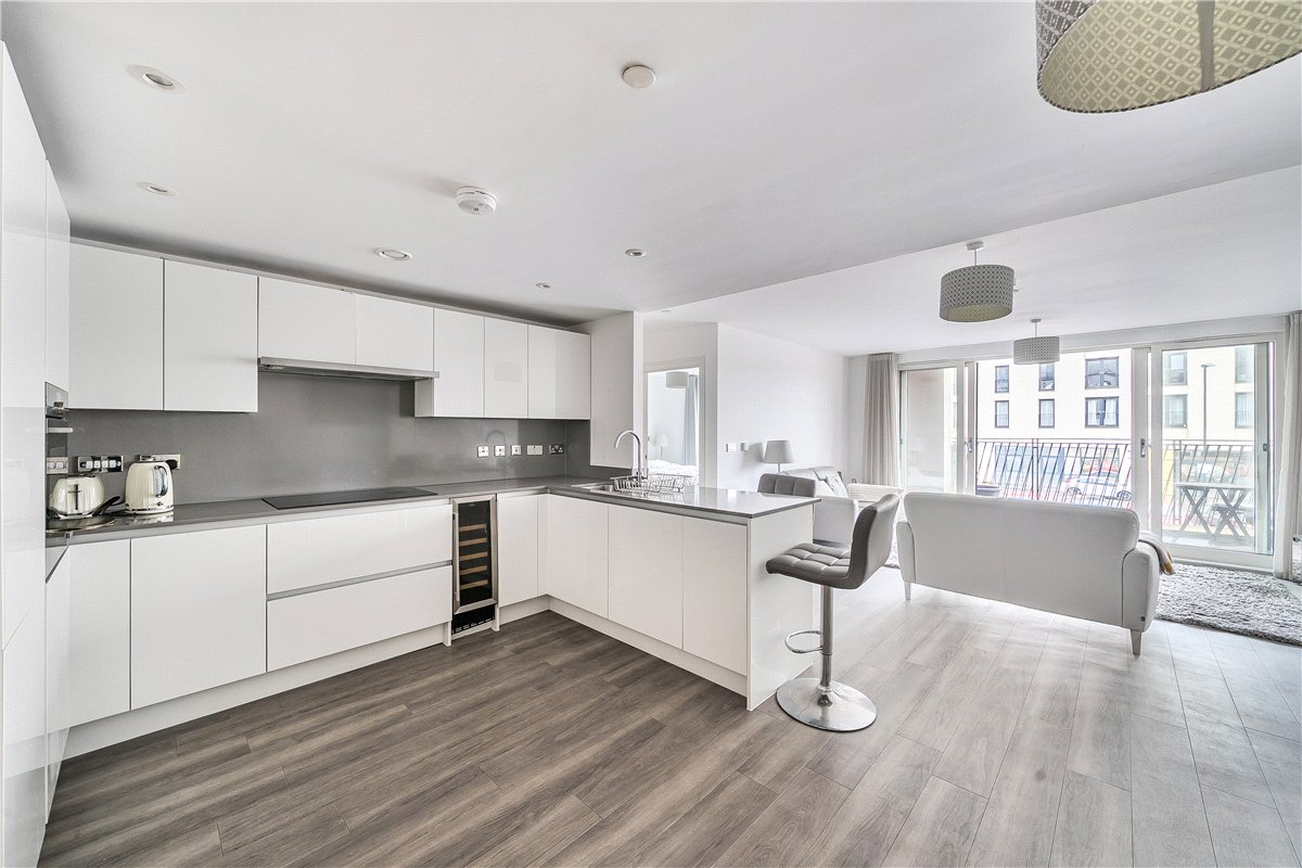 1 bedroom Flat, Midland Road, Bath, BA2 - , Image 12