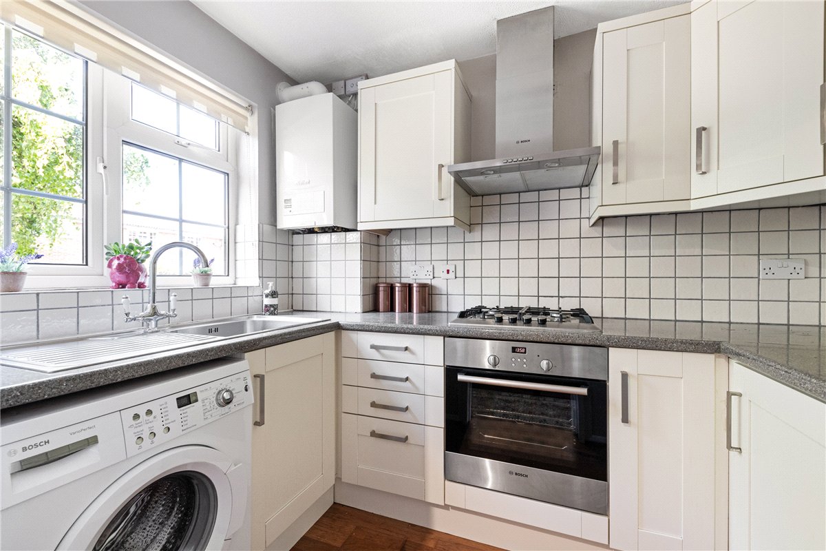 2 bedroom House, St. Benets Close, London, SW17 - Sold, Image 4