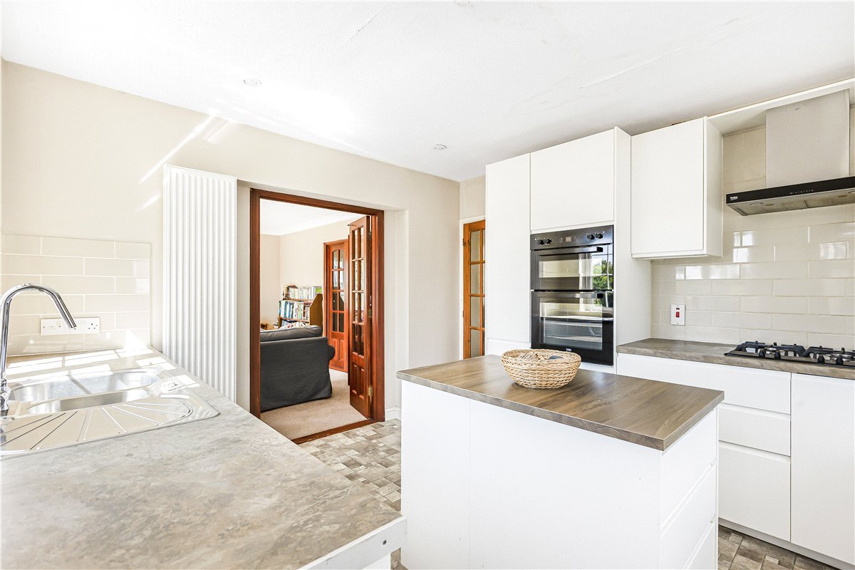 3 bedroom House, Henwood, Wootton, OX1 - Available, Image 3