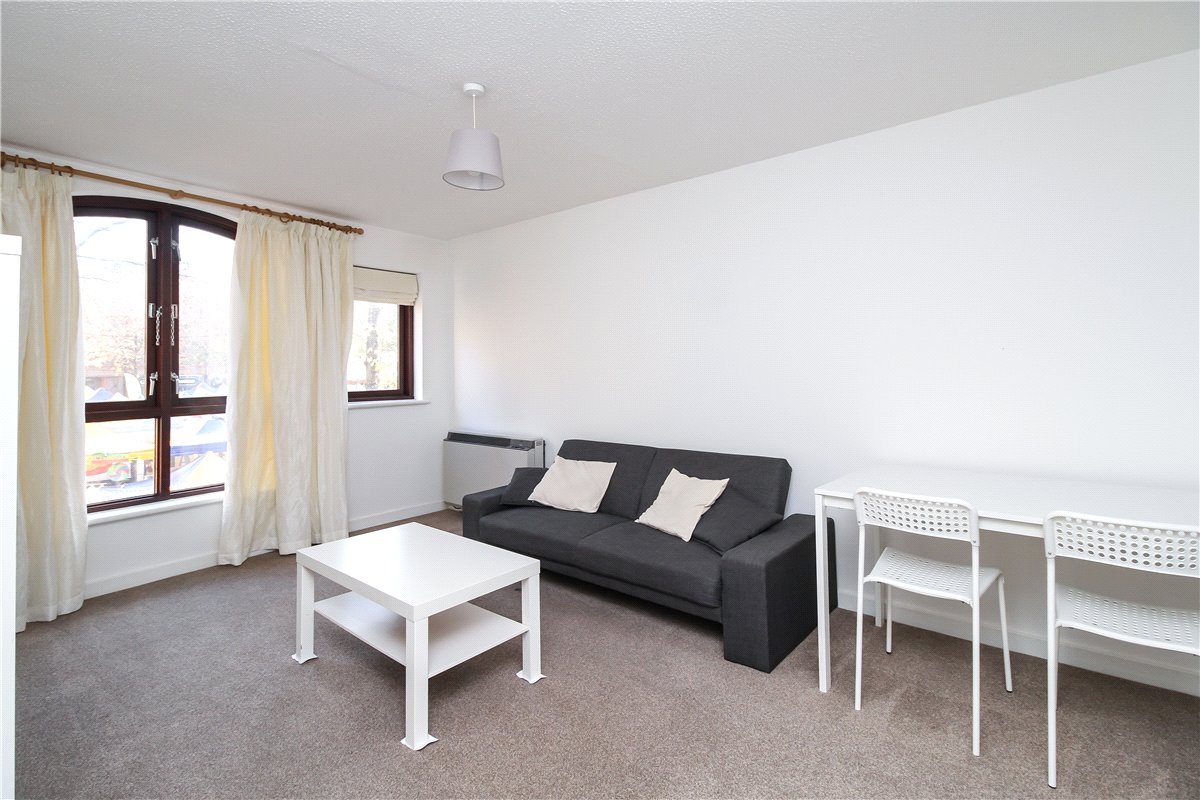 1 bedroom Flat, The Heyes, Gloucester Green, OX1 - , Image 9