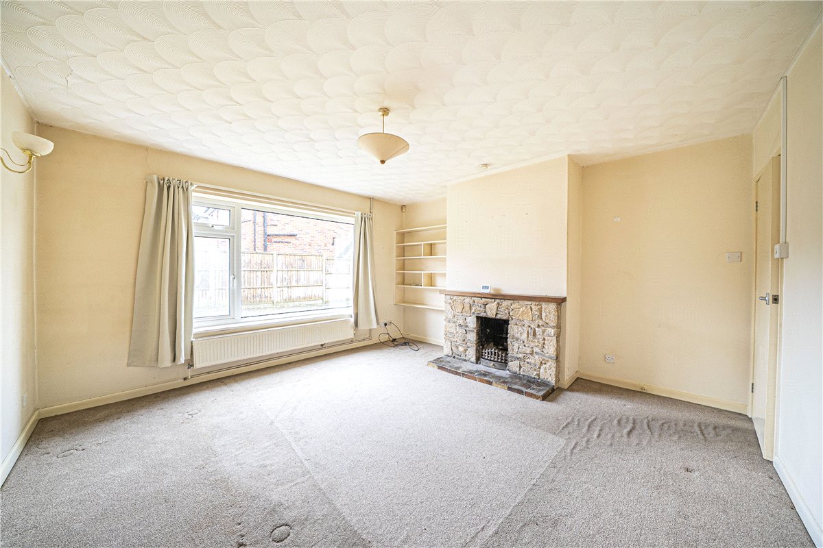 3 bedroom Bungalow, Boyne Rise, Kings Worthy, SO23 - Sold, Image 2