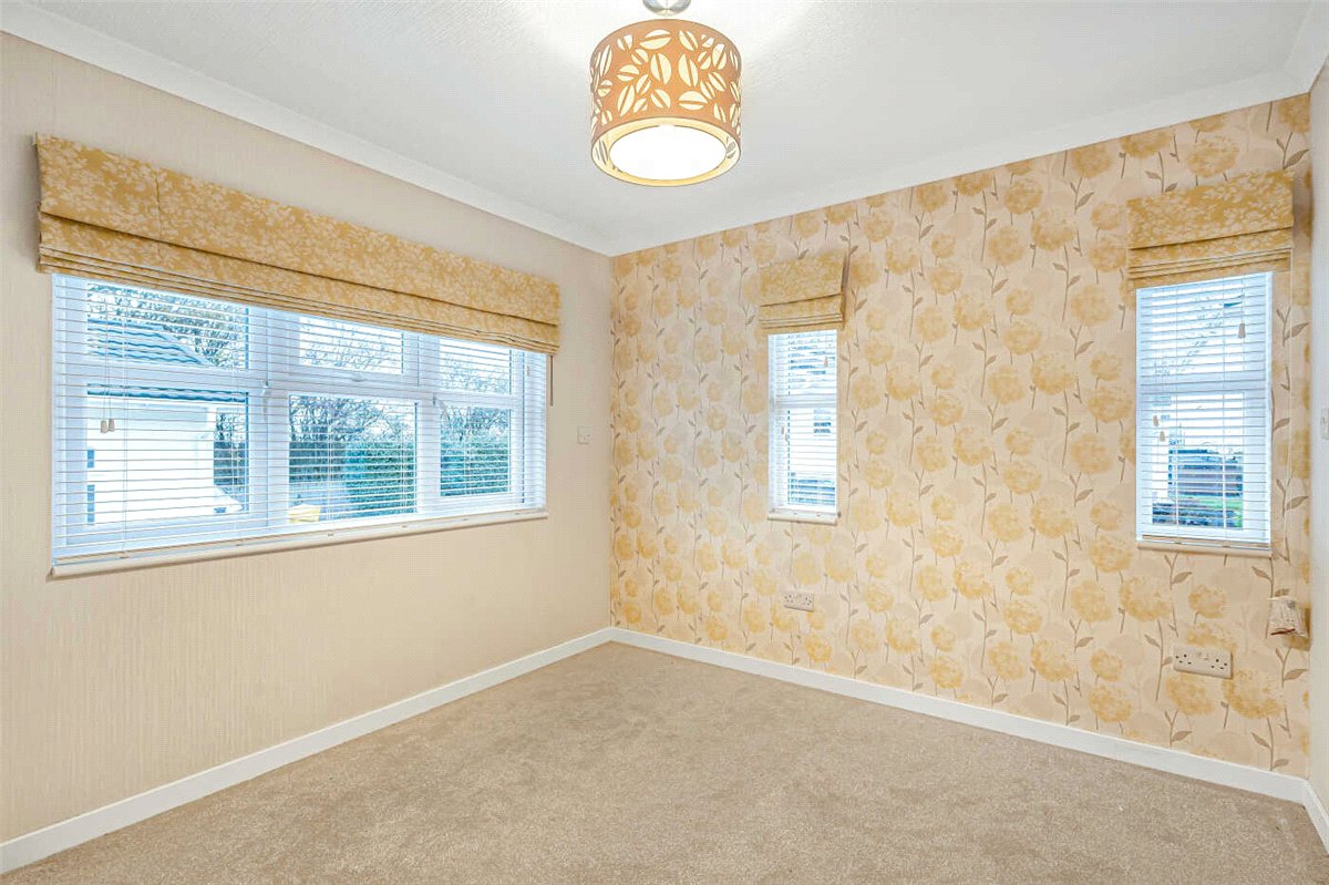   House, Red Lane, Burton Green, CV8 - Let Agreed, Image 6