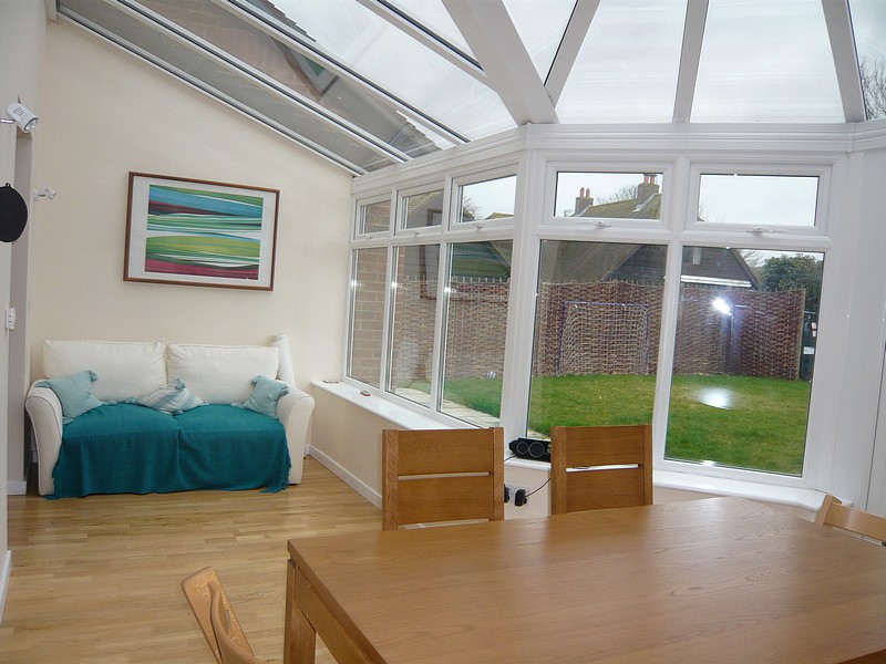 4 bedroom House, Manor Farm, Main Street, RG20 - Available, Image 8