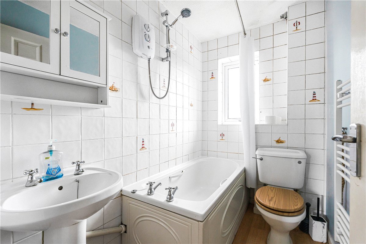 2 bedroom House, Chandlers Close, All Cannings, SN10 - Available, Image 10