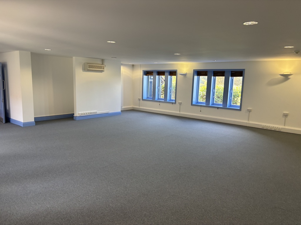 1832 Sq Ft, Stow Road, Cambridge, CB25 - Available, Image 2