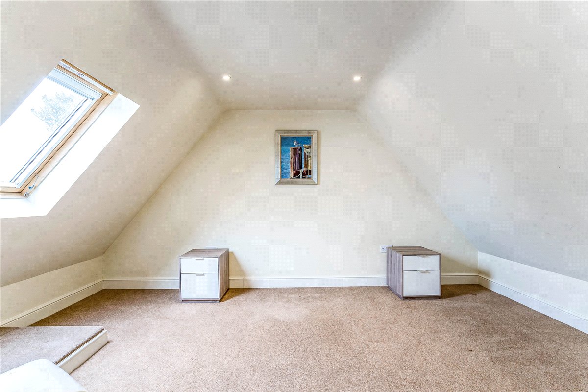 3 bedroom House, Pewsey Road, Upavon, SN9 - Available, Image 15