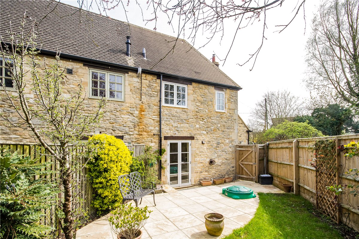 3 bedroom Cottage, Medcroft Road, Tackley, OX5 - Let Agreed, Image 9