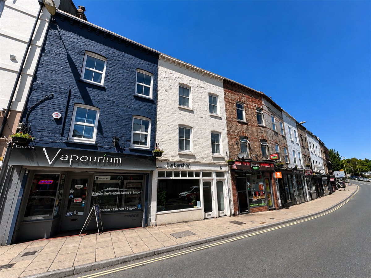 2 bedroom Maisonette, Andover Road, Winchester, SO23 - Let Agreed