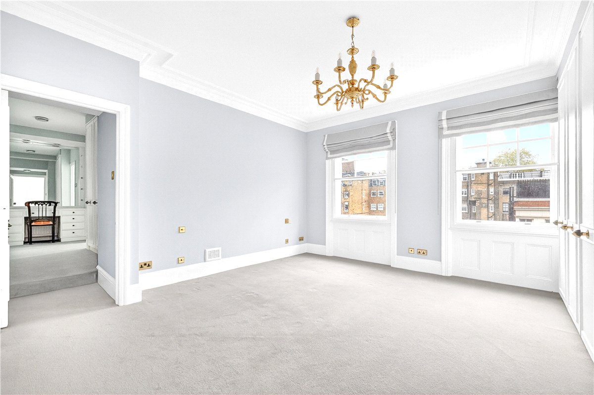 4 bedroom Flat, Cumberland Mansions, George Street, W1H - Available, Image 21