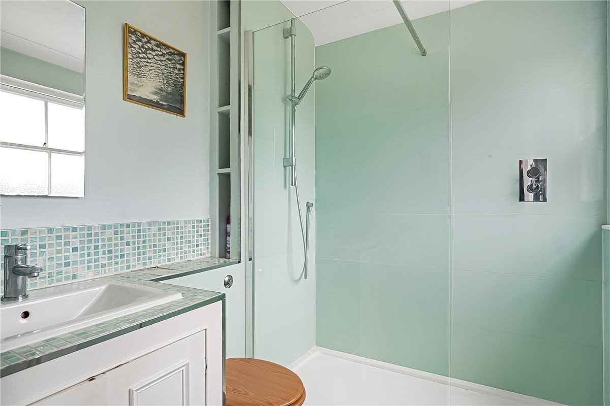 3 bedroom Maisonette, Fullerton Road, London, SW18 - Available, Image 11