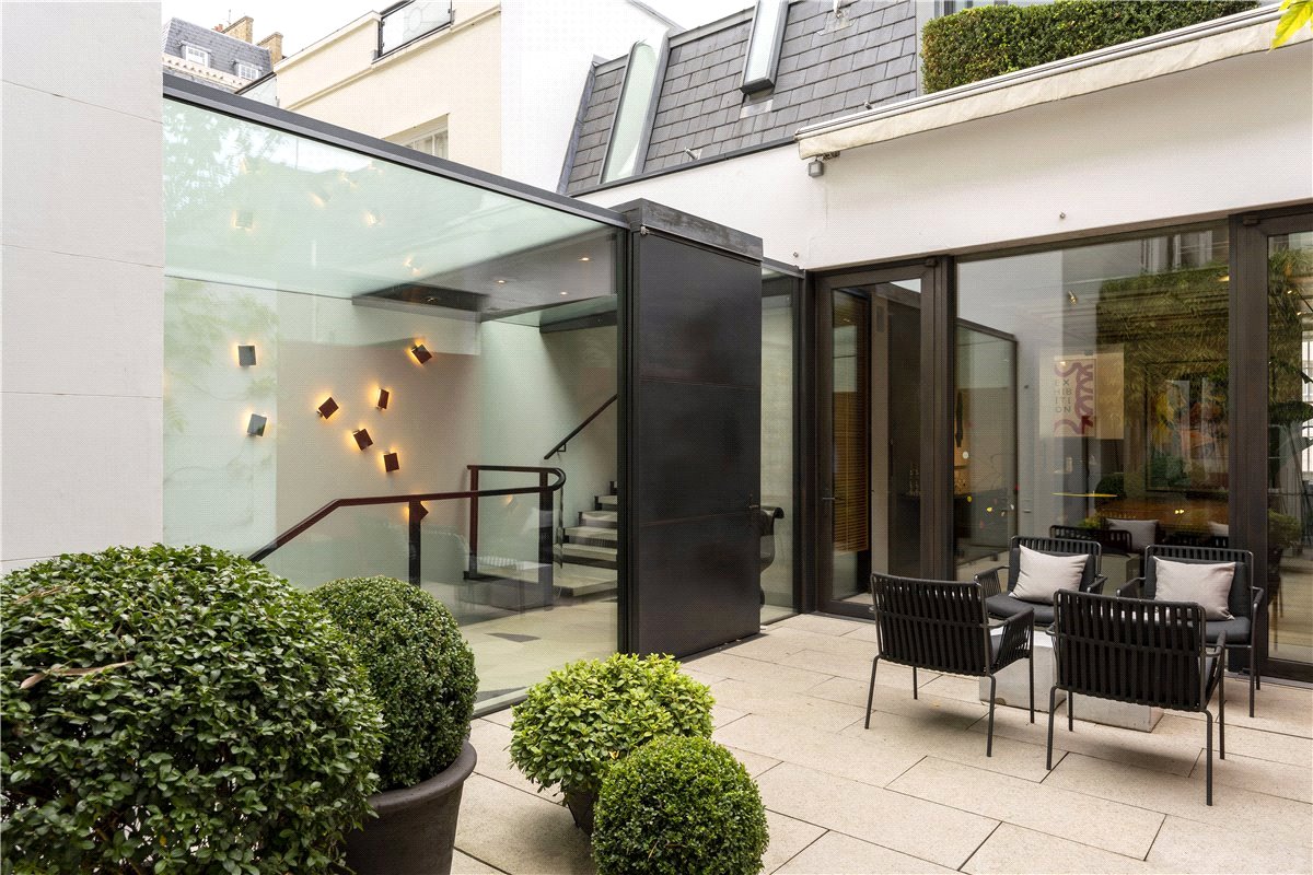 6 bedroom Flat, Eaton Place, Belgravia, SW1X - Available, Image 13