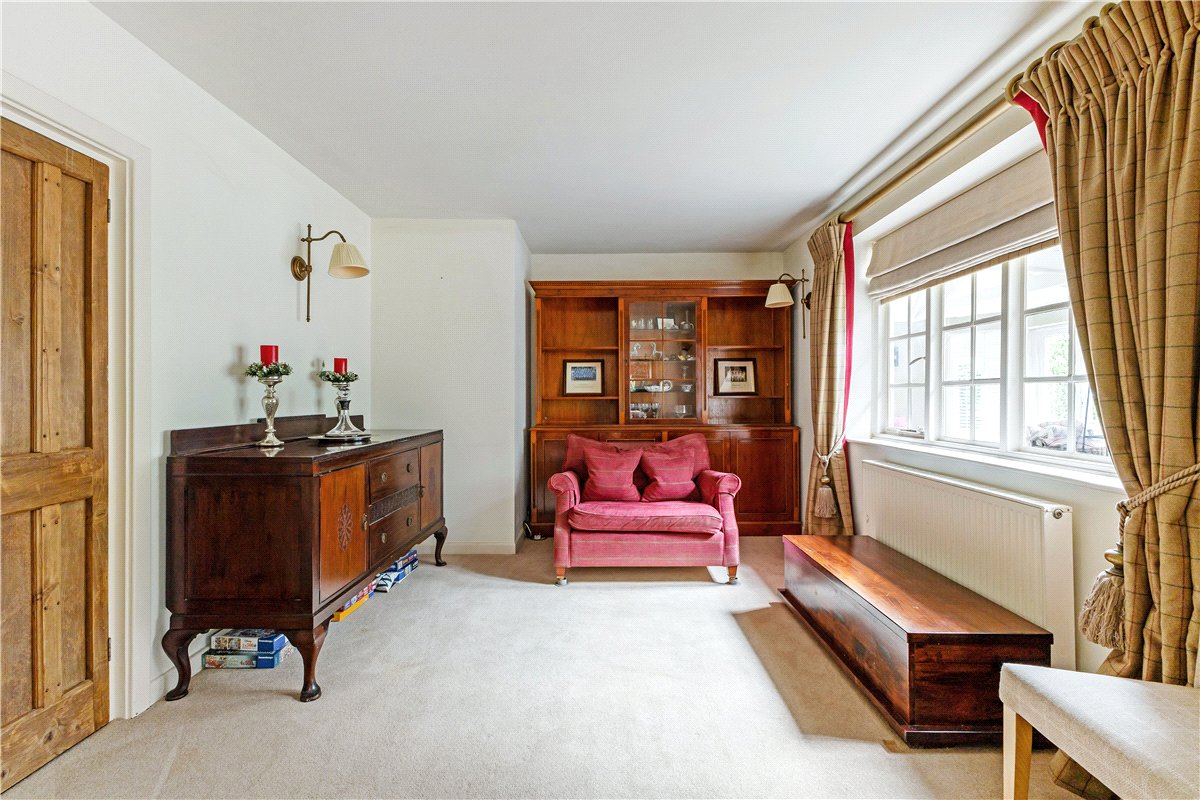 6 bedroom House, Hyde Lane, Marlborough, SN8 - Available, Image 8