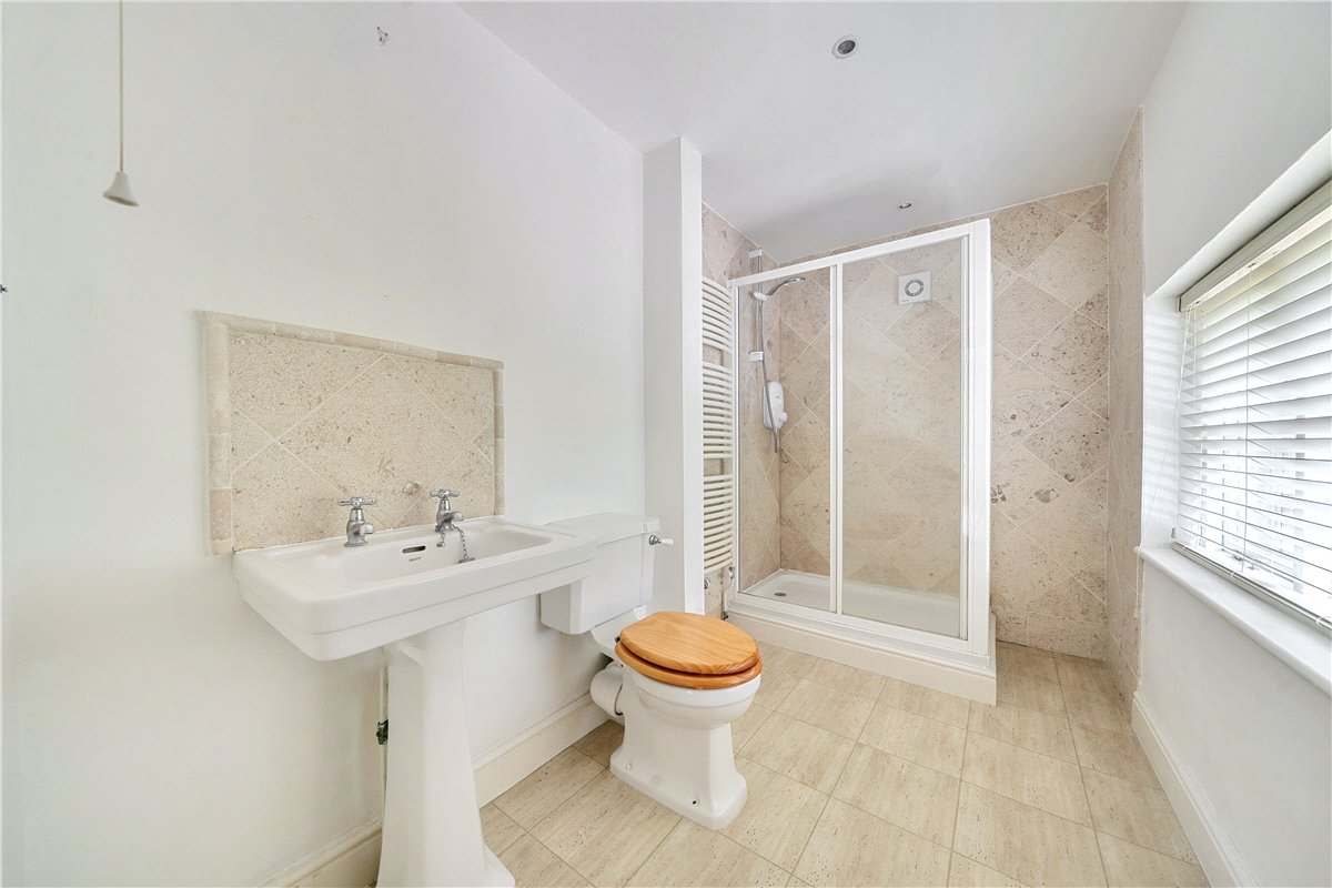 5 bedroom House, Calstone, Calne, SN11 - Available, Image 13