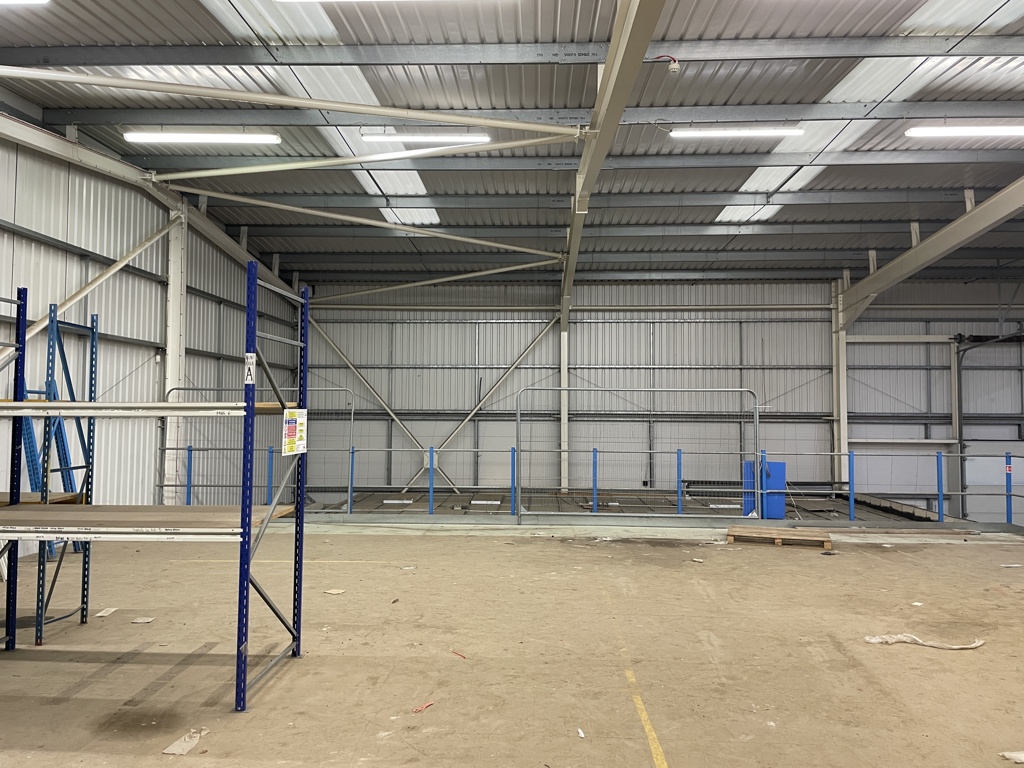 6676 Sq Ft, Dixon Close, Lincoln, LN6 - Available, Image 6