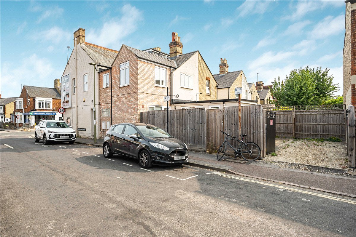 3 bedroom Residential, Botley Road, Oxford, OX2 - Available, Image 17