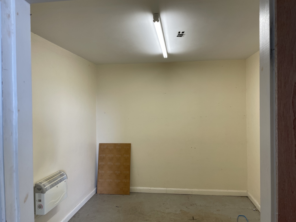 1328 Sq Ft, Unit 5c Saltergate Business Park Burley Bank Road, Harrogate, HG3 - Available, Image 15