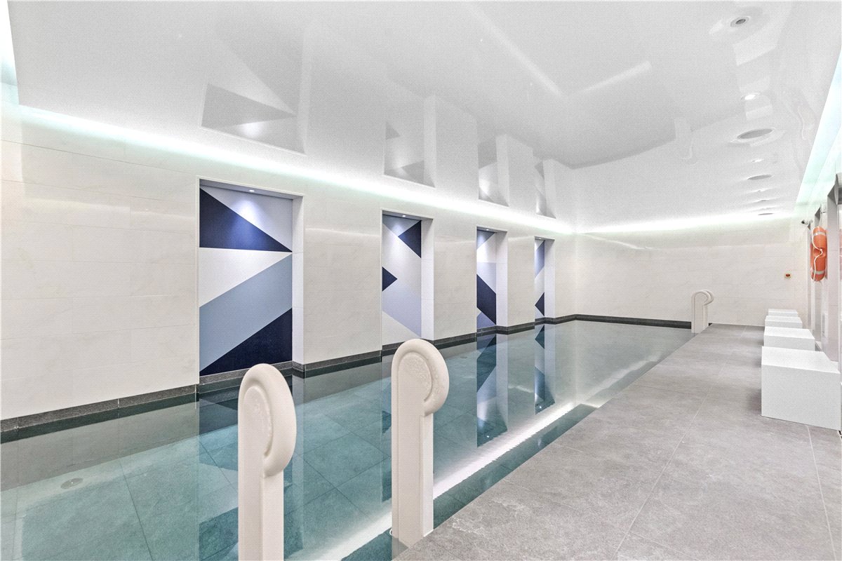 4 bedroom Flat, Chelsea Manor Street, Chelsea, SW3 - Available, Image 11