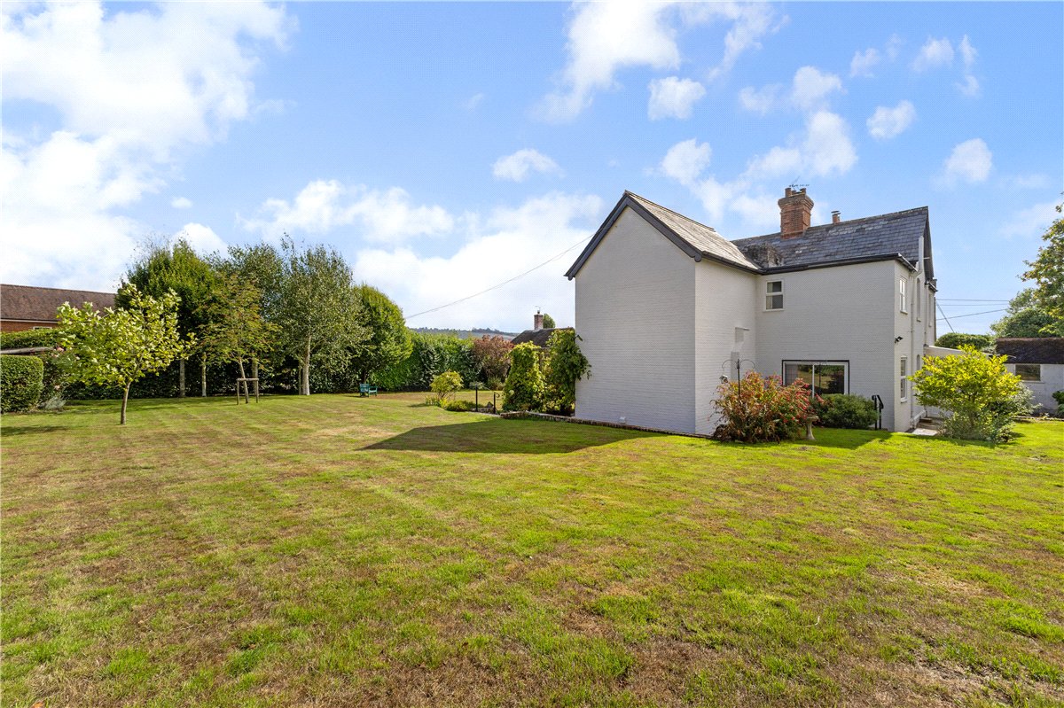 4 bedroom House, Oak Lane, Easterton, SN10 - Available, Image 20