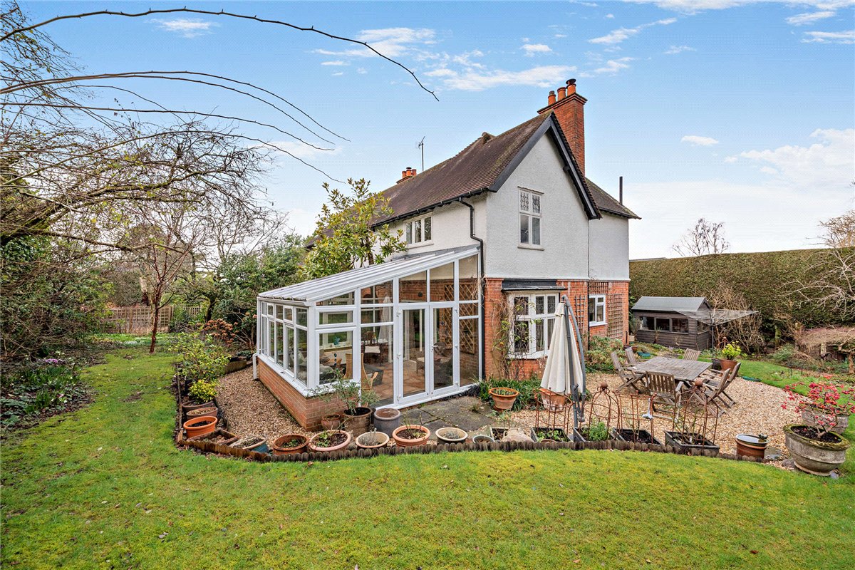 5 bedroom House, Andover Road, Newbury, RG14 - Available, Image 25