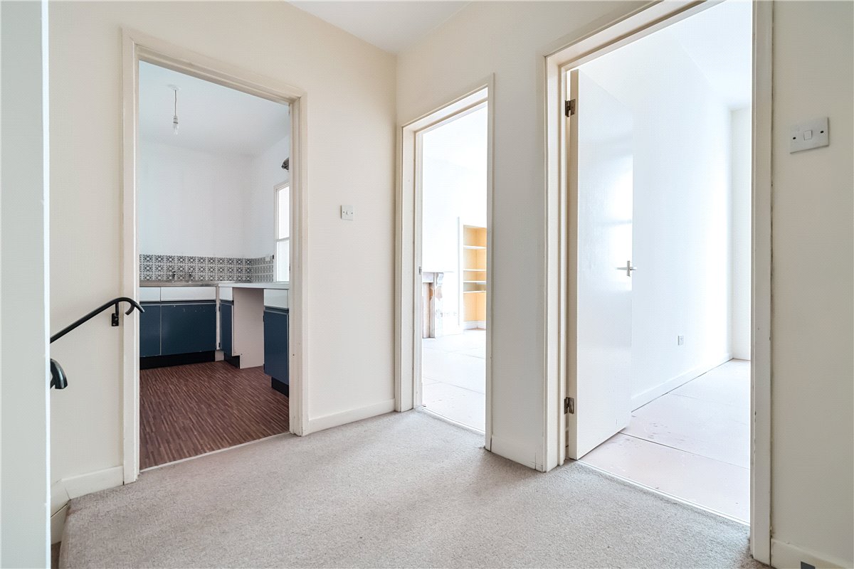 2 bedroom Flat, Henrietta Street, Bath, BA2 - Sold, Image 6