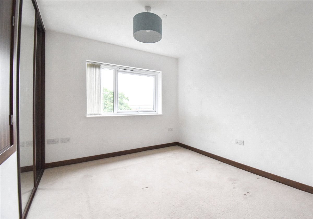 2 bedroom Flat, Flamsteed Close, Cambridge, CB1 - , Image 2