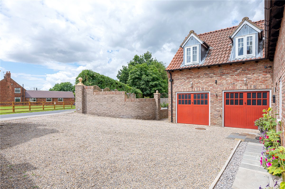 6 bedroom House, Selby Road, Riccall, YO19 - Available, Image 22