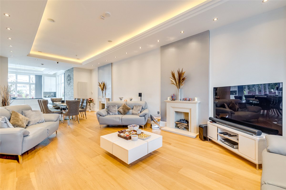 5 bedroom House, Fulham Palace Road, Fulham, SW6 - Available, Image 2
