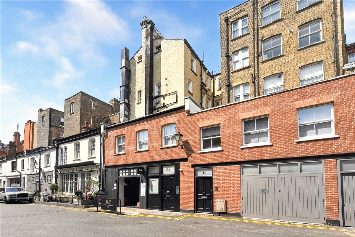 1 bedroom Flat, Egerton Gardens Mews, Knightsbridge, SW3 - Available, Image 2