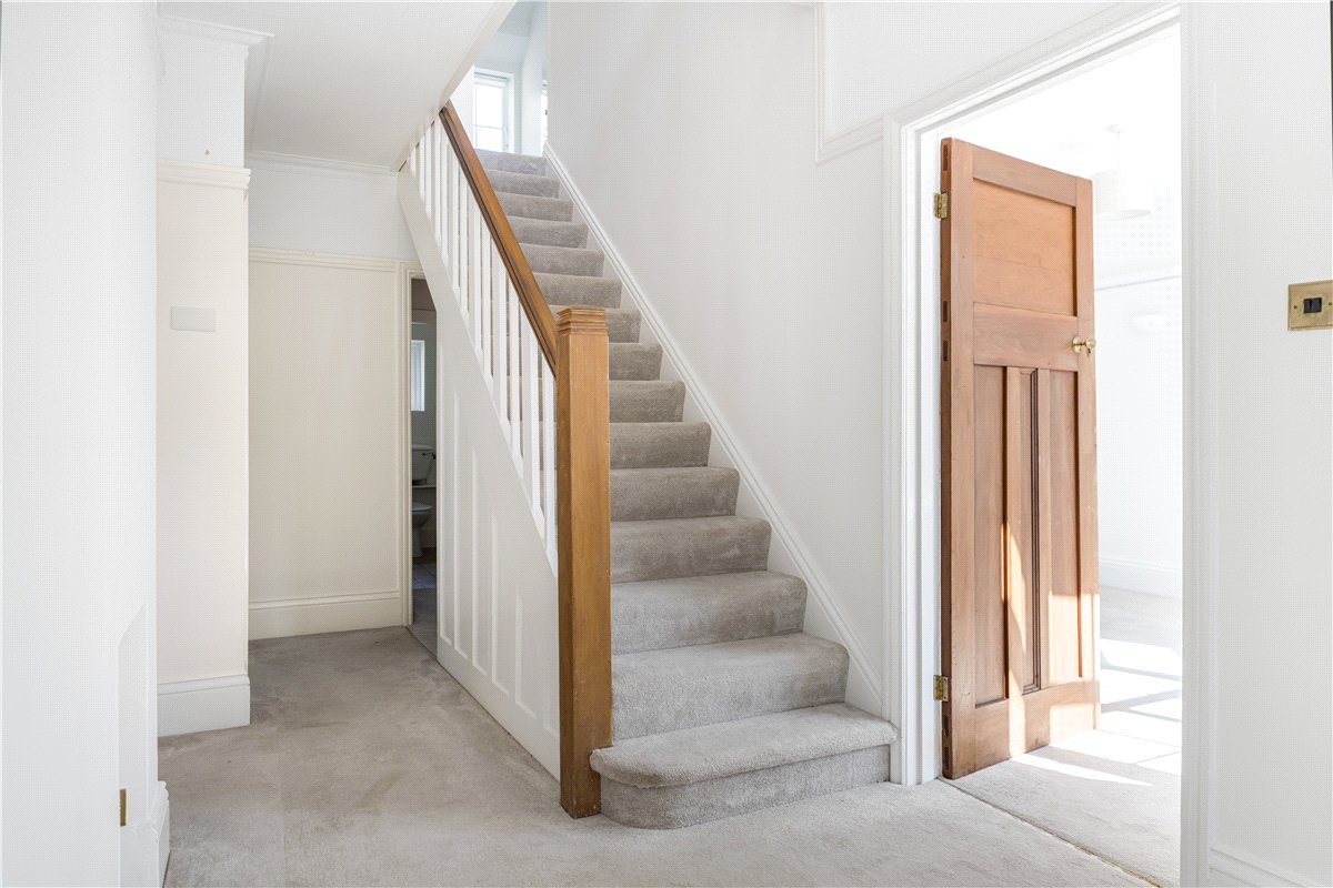 5 bedroom House, Potter Row, Great Missenden, HP16 - Available, Image 6