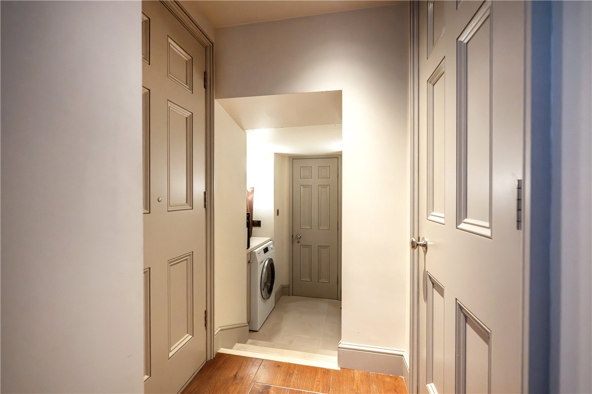 6 bedroom House, Chesterfield Hill, Mayfair, W1J - Available, Image 10