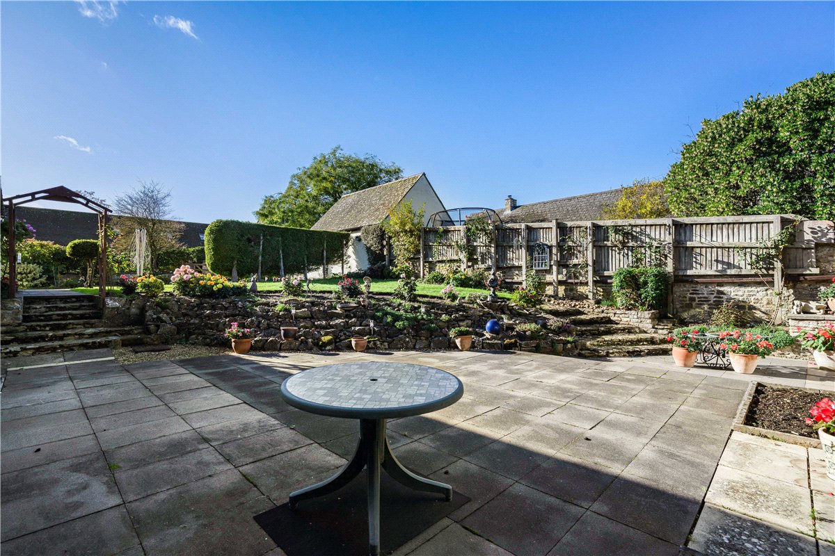 4 bedroom Barn Conversion, Cassington Road, Yarnton, OX5 - Available, Image 5