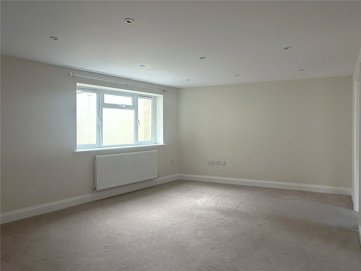4 bedroom House, High Street, Coton, CB23 - Available, Image 6