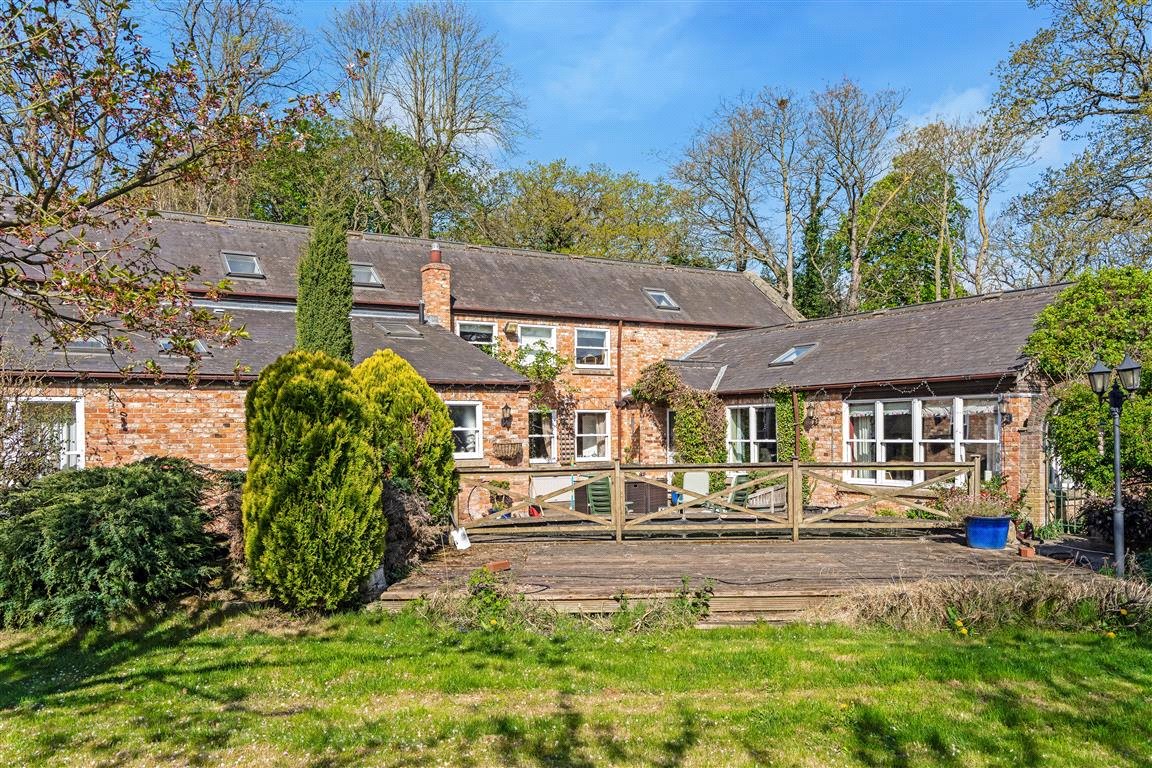 5 bedroom House, School Road, Hemingbrough, YO8 - Available, Image 15