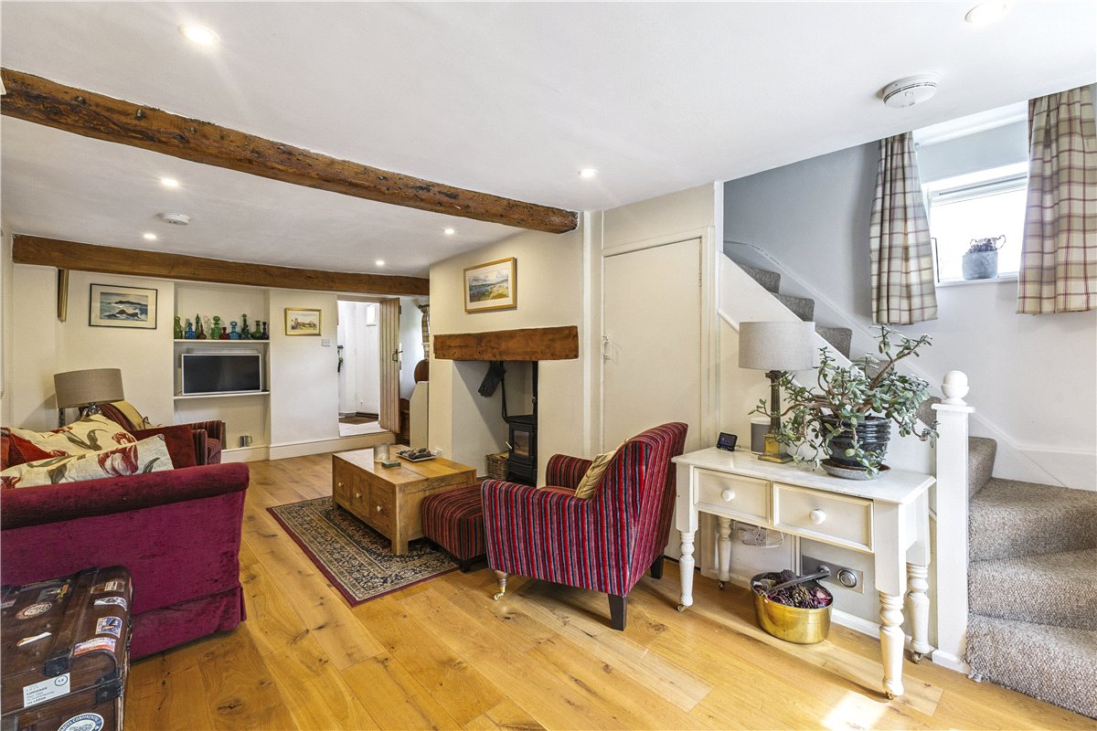 3 bedroom House, Crooked Corner, Aldbourne, SN8 - Available, Image 5
