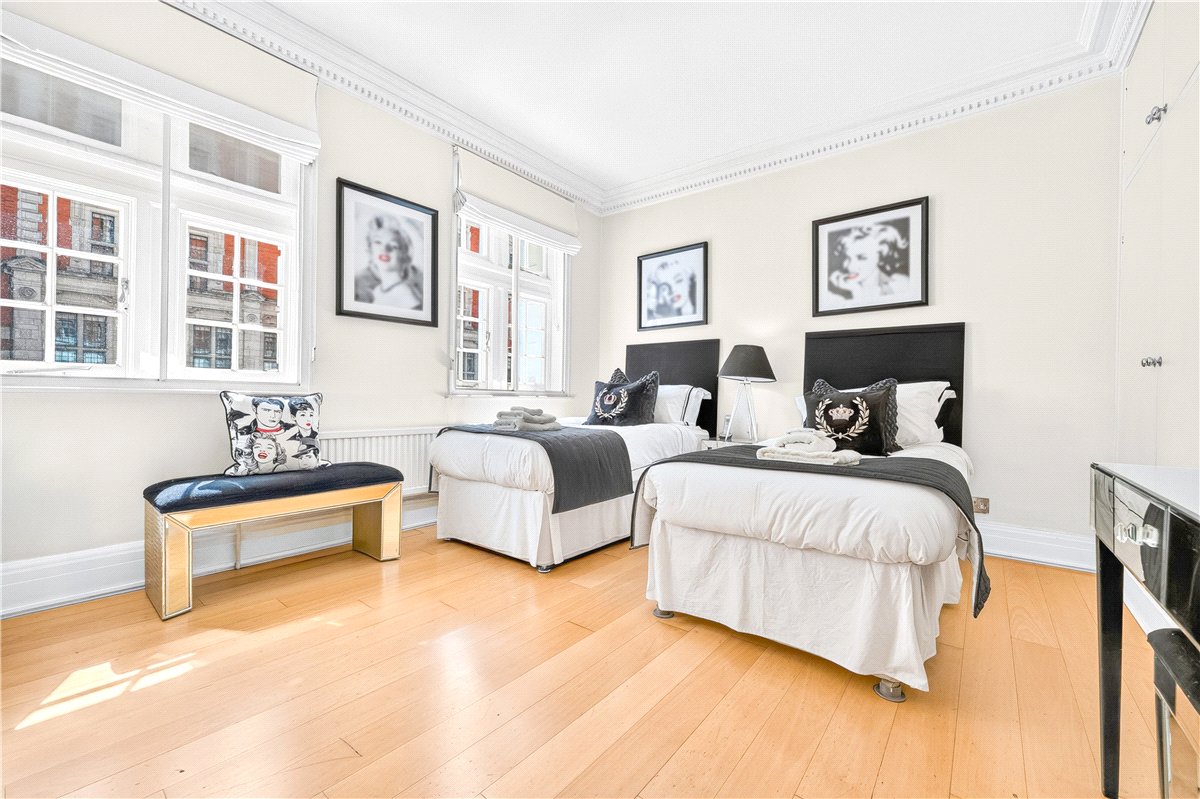 4 bedroom Flat, Knightsbridge, London, SW1X - Available, Image 23
