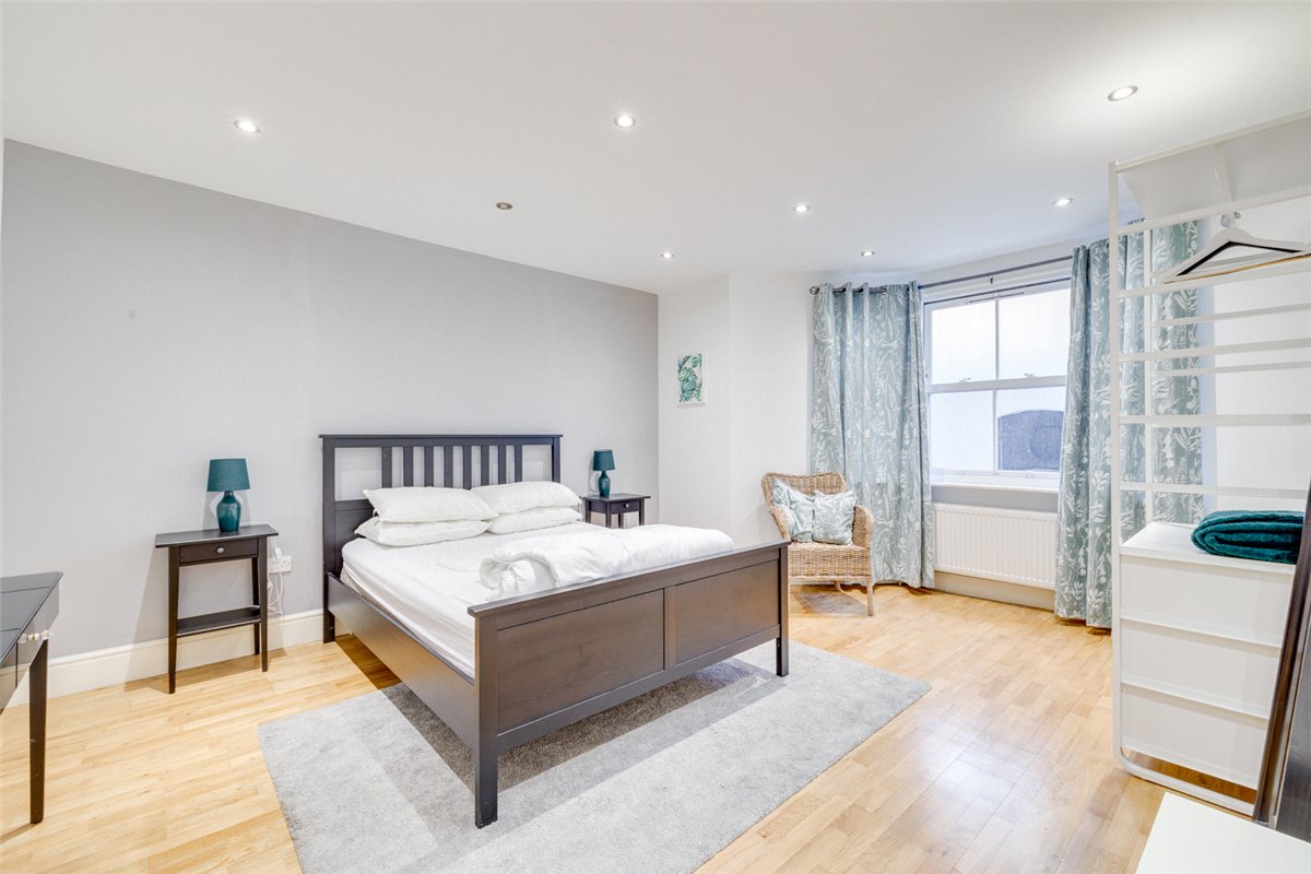 1 bedroom Flat, Cremorne Road, Chelsea, SW10 - Available, Image 4