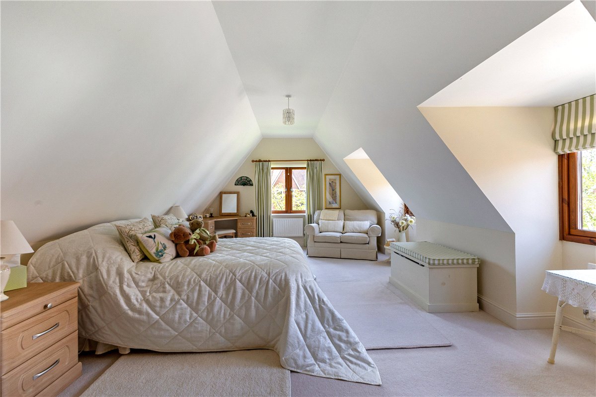 5 bedroom House, Grafton Place, East Grafton, SN8 - Available, Image 19