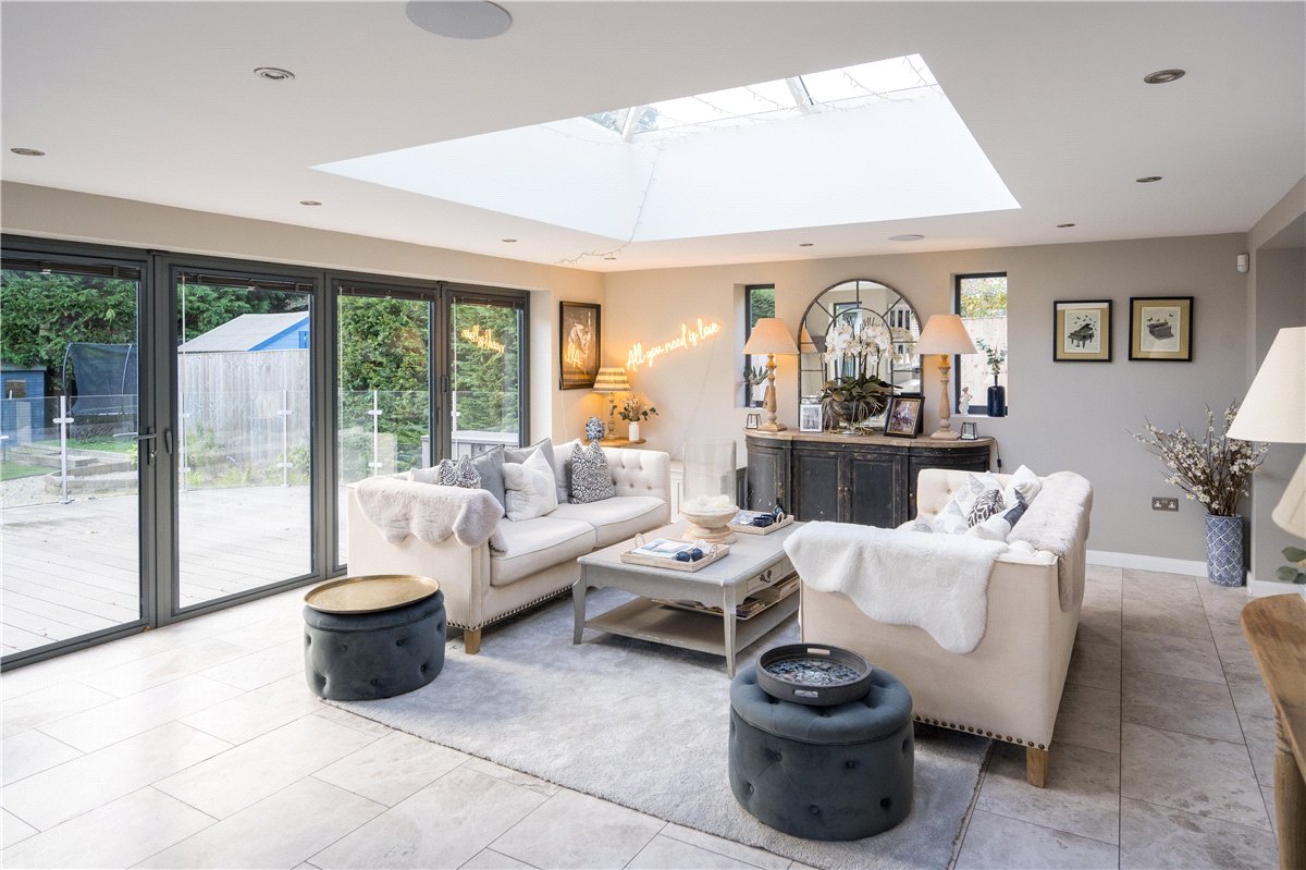 6 bedroom House, 8 Foxhill Avenue, Weetwood, LS16 - Available, Image 5