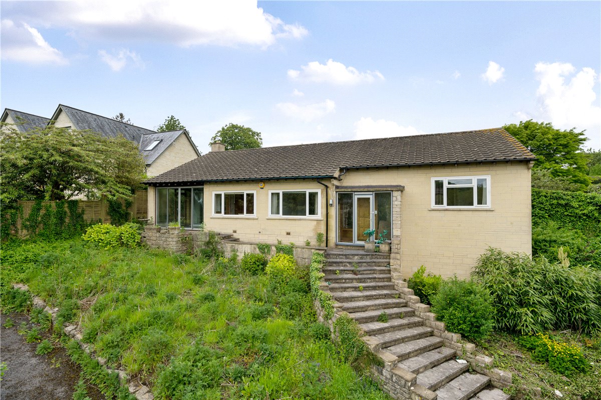 3 bedroom House, Ralph Allen Drive, Bath, BA2 - Sold